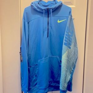 DRY FIT NIKE HOODIE 😎
